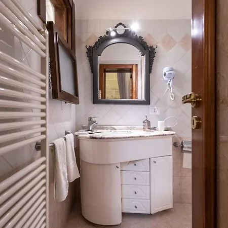 Dimora Dei Peruzzi Apartment *